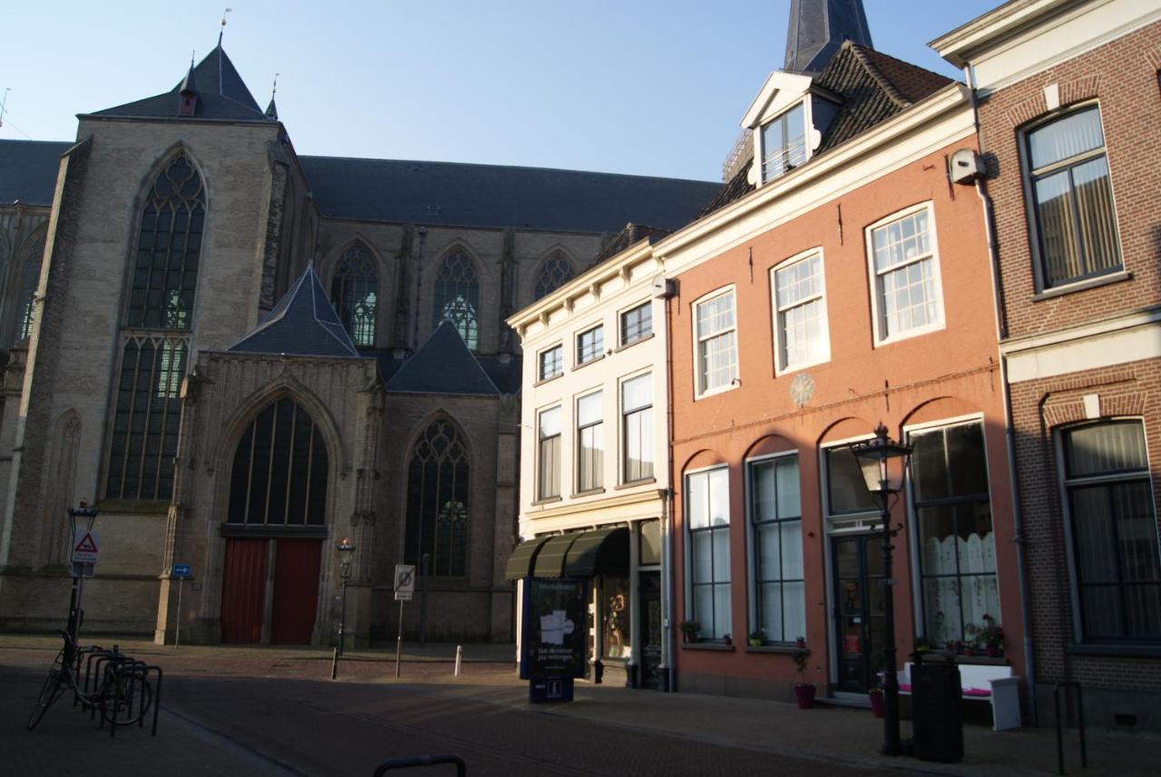 Bed and Breakfast De Zevenster "Gevestigd Aan De Winkelstraat" Kampen Exterior foto